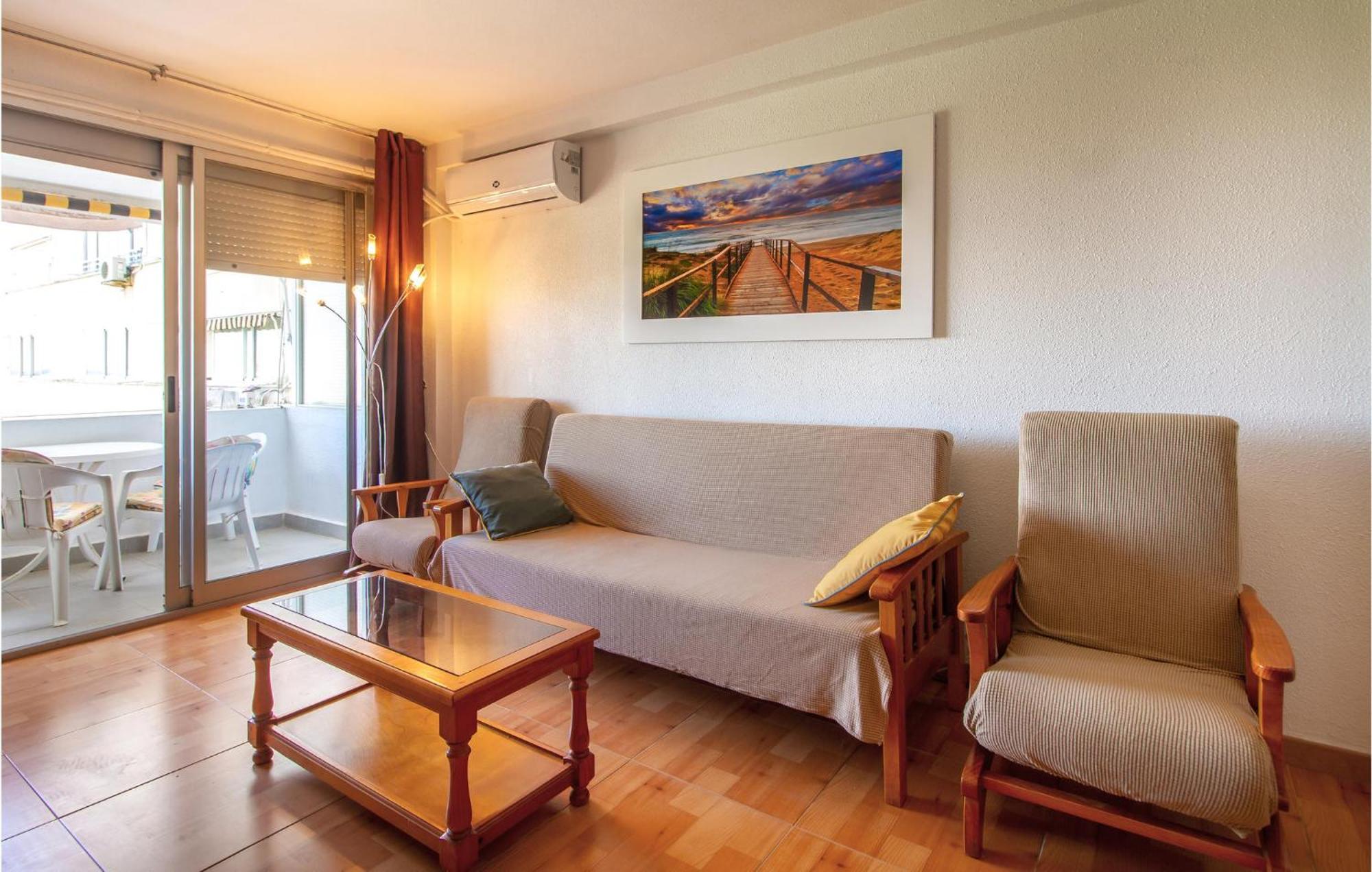 Stunning Apartment In Gandia With Kitchen ภายนอก รูปภาพ